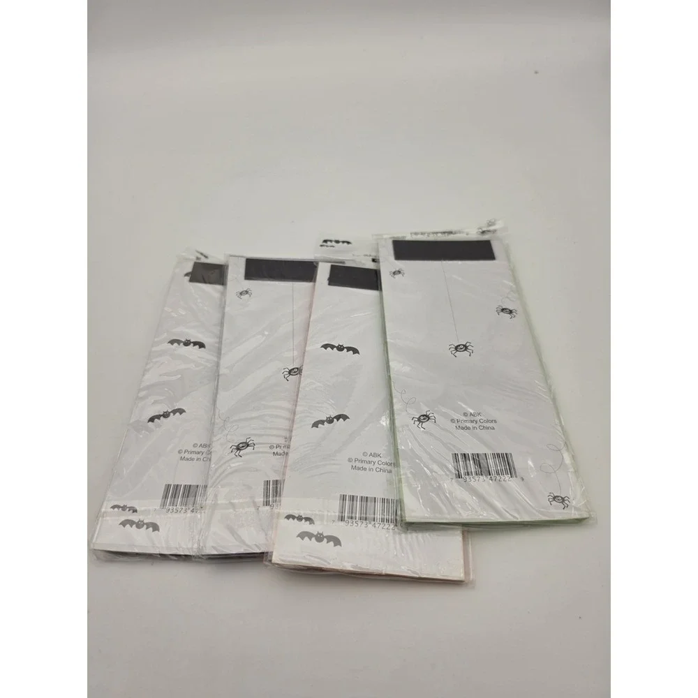 Nos Vtg Halloween theme 8.25 x 4 Magnetic notepads - 4 Packs of 60- New